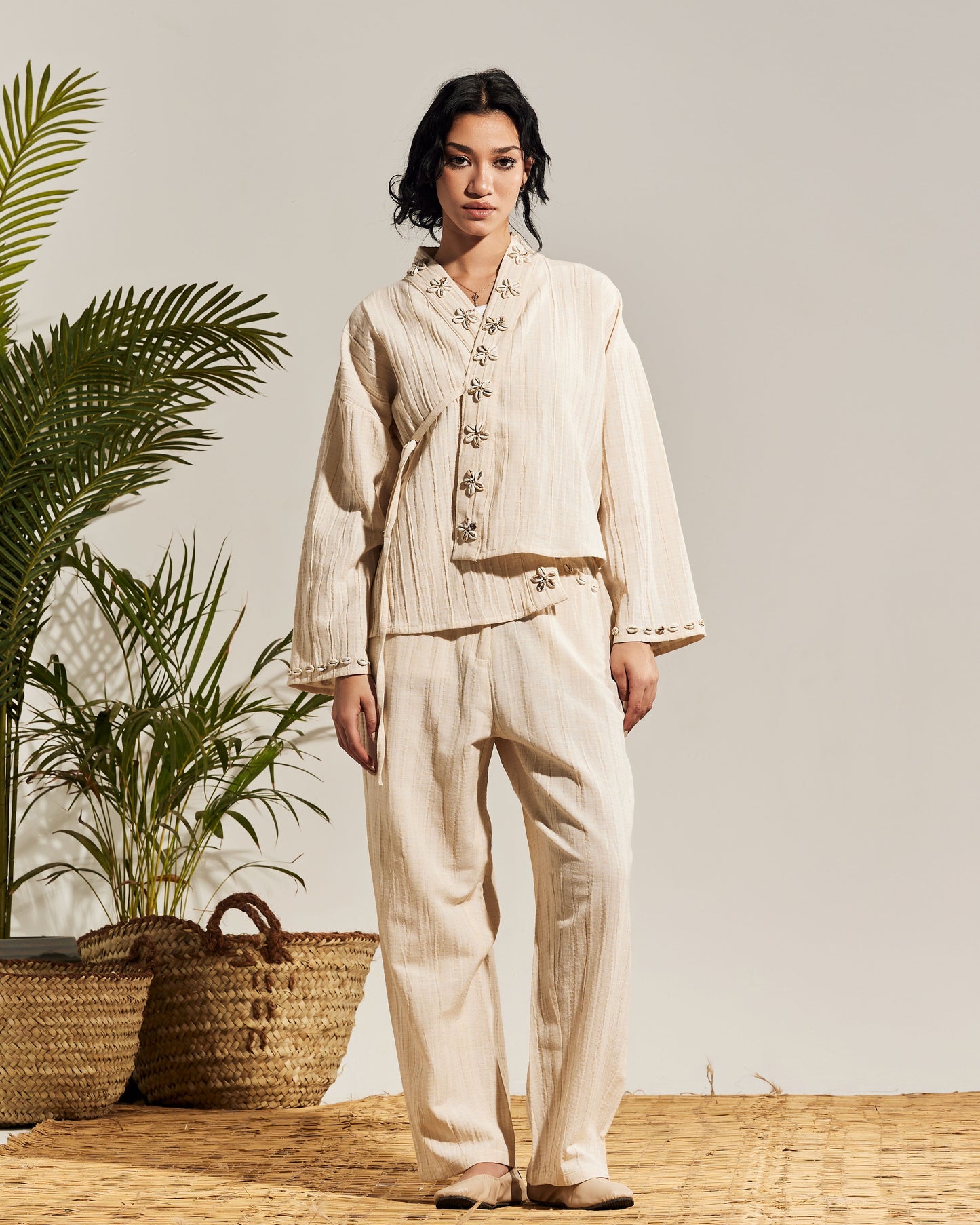 OFFWHITE CRINKLED LINEN SUIT - SHELLS