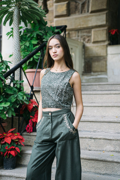 The Egret Field Sleeveless Olive Top