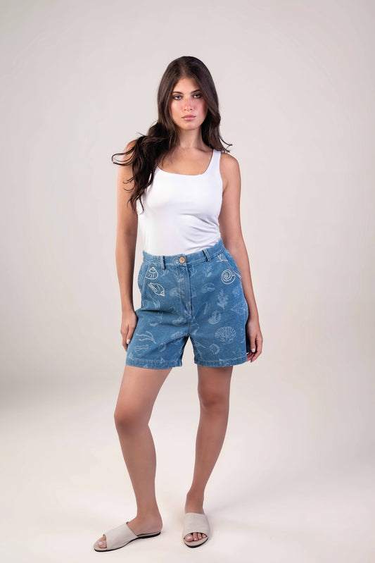 BLUE DENIM SHORTS - SHELLS PRINT