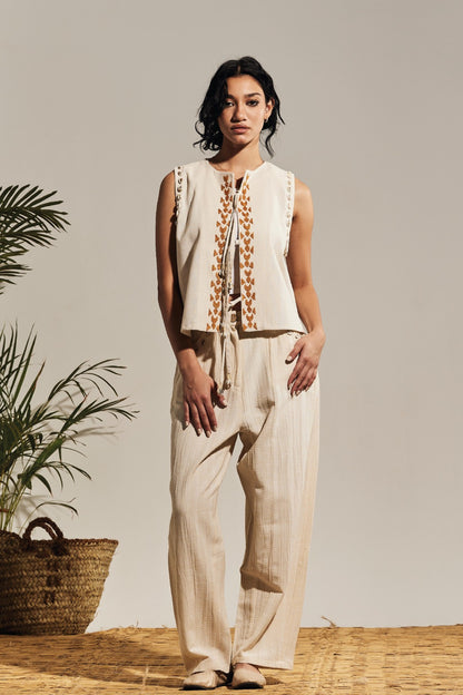 SLEEVELESS LINEN BEIGE VEST- BRICK CRESCENT EMBROIDERY